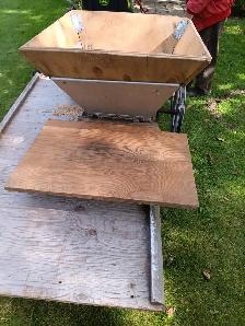 GRAPE CRUSHER FOR WINE MAKING - Photo 4