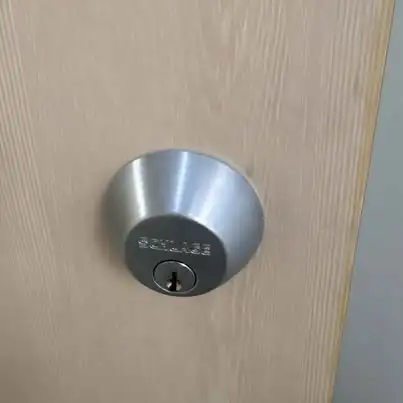 High-Quality Security Door Locks – Various Models for Home, Offi