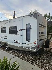 2010 Keystone Bullet - Photo 3