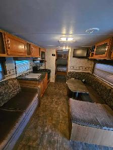 2010 Keystone Bullet - Photo 6