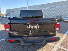 2021 Jeep Gladiator Overland 4x4 - Photo 9
