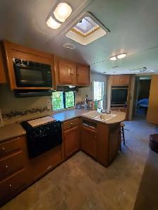 Dutchmen Travel Trailer - Photo 4