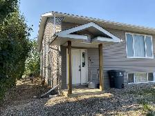 Real Estate Auction: 12-Bedroom Duplex - Kerrobert, SK - Photo 7