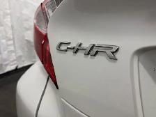 2022 Toyota C-HR | LIMITED 2.0 | HEATED LEATHER SEATS | HTD STR - Photo 12