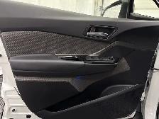 2022 Toyota C-HR | LIMITED 2.0 | HEATED LEATHER SEATS | HTD STR - Photo 17