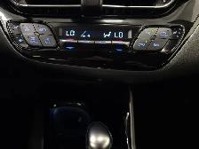 2022 Toyota C-HR | LIMITED 2.0 | HEATED LEATHER SEATS | HTD STR - Photo 30
