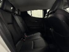 2022 Toyota C-HR | LIMITED 2.0 | HEATED LEATHER SEATS | HTD STR - Photo 38