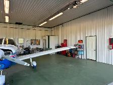 Shared Heated Hangar Rental CYQA Muskoka - Photo 4
