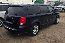 Low Kms 2017 Grand Caravan SXT - Photo 4