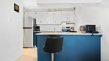 FULLY FURNISHED  1 BEDROOM / PRIME LOCATION / AVAILABLE NOV 1 - Photo 11