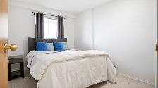 FULLY FURNISHED  1 BEDROOM / PRIME LOCATION / AVAILABLE NOV 1 - Photo 12
