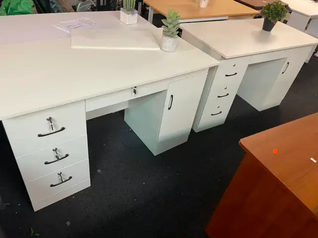 Brand New 120 cm  3 Lockable drawers Computer Desk Special $229