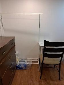 Ossington/Bloor basement for rent 2bedrooms 1kitchen and 1washro - Photo 6