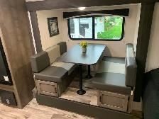 Trade a 3500 truck for this Venture RV Sonic Lite - Photo 5