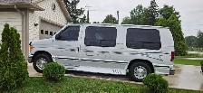 2002 Ford econoline e150 - Photo 6