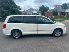 2012 Dodge Grand Caravan Sto n Go 170Kms Certified $3700 - Photo 4