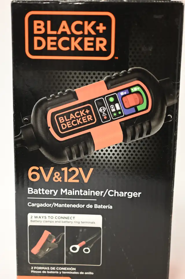 Bhattery Maintainer and Battery Charger Black & Decker 6V&12V