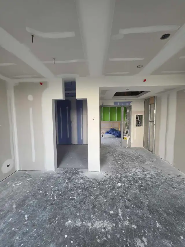 Drywall Taper