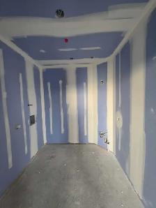 Drywall Taper - Photo 3
