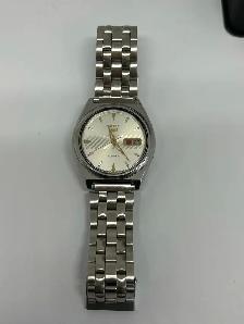 Vintage Seiko 5 Men’s Watch - Photo 3