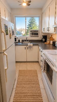 3 1/2 St-Hubert, côté soleil,  Balcon (Juillet) 1700-12 - Photo 5