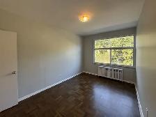 Two Bedroom apartment for rent on Bayview south of Davisville - Photo 5