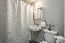 Beautiful One Bedroom Located in Fairview for January 1st - Photo 7