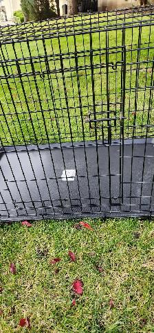 Petmate 24in-Size Metal Crate - Immaculate - $65 - 780-455-4858 - Photo 7
