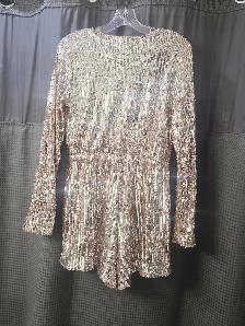 Dress and jumper - Photo 4