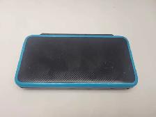 Nintendo 'NEW' 2DS XL System - Black/Blue - Photo 4