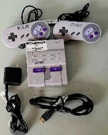 Super Nintendo Classic Edition (29660515)