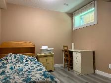 Spacious basement Room in Banff Trail close to UC/SAIT - Photo 7