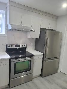 Spacious 2 Bed, 2 Full Bath Legal Basement Suite for Rent | Car - Photo 6