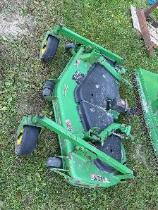 tondeuse frontale John Deere  1435 1445