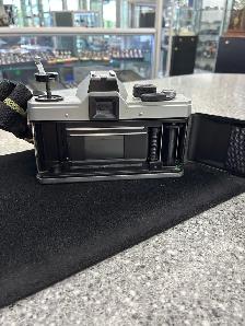 Praktica MTL 5 35mm camera w/ 135mm Lens - Photo 3