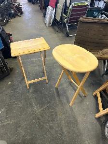 Table, Folding - Photo 2
