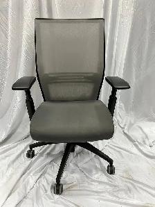 Used Chairs for sale - Ufficio Furniture - Call Us Now! - Photo 5