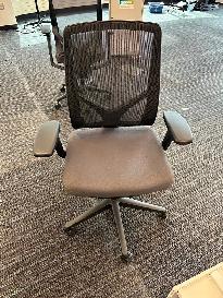 Best Quality office chair for sale - Call Us Now! - Photo 8
