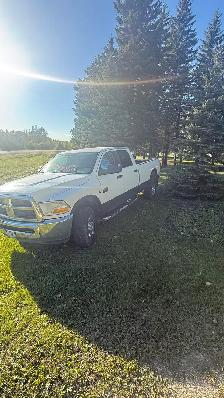 Dodge Ram 2500 4x4 turbo diesel.