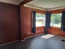 Charming 4 Bedroom Home in Bridgenorth | Sunroom & Gas Fireplace - Photo 4