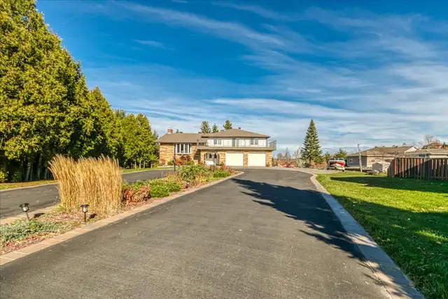 NOT JUST AN AVERAGE RESIDENCE!, ON 1.943 ACRES PRIME NEW SUDBURY