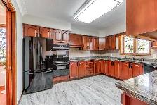 NOT JUST AN AVERAGE RESIDENCE!, ON 1.943 ACRES PRIME NEW SUDBURY - Photo 4