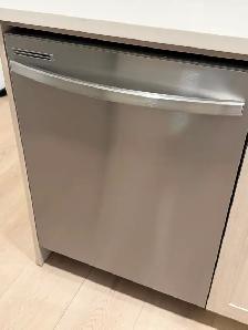 Professional Cleaning Services in Calgary - Photo 4