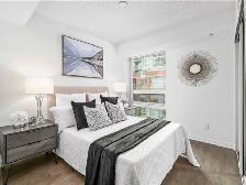 Beautiful 2 Bedroom Condo at Queen/ Dufferin for Rent - Photo 10