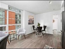 At Queen/ Dufferin, Downtown Toronto 2 bed condo for rent - Photo 4