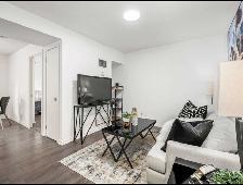 At Queen/ Dufferin, Downtown Toronto 2 bed condo for rent - Photo 5