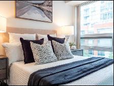 At Queen/ Dufferin, Downtown Toronto 2 bed condo for rent - Photo 10