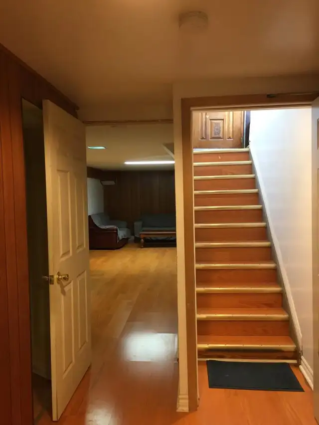 1 bedroom apartment spacious living room and dinning $1750