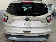 2018 Ford Escape SEL / AWD / Heated Leather / Roof / Nav / Cam - Photo 4