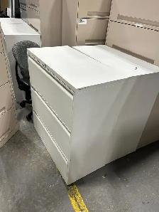 Used Cabinets for Sale - Ufficio Furniture - Call Us Now! - Photo 2